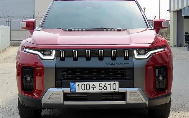 토레스EV 중고차 토레스 1.5 GDI-T 4WD 매물 사진 1 - 2022/10 45,571km